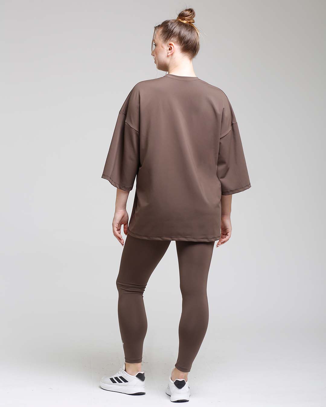 Mustan rento t-paita Mocha
